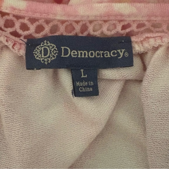 Democracy Top - Picture 5 of 8